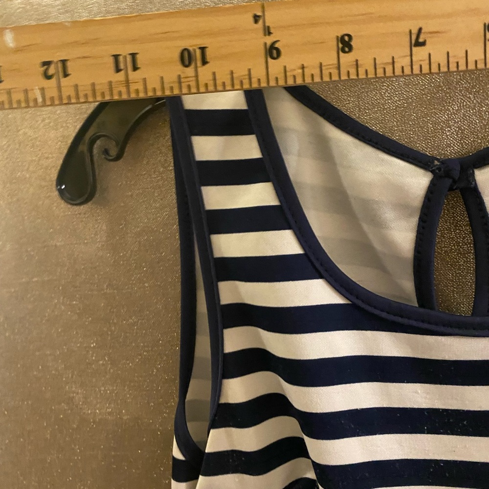 Girls dress size M - Picture 3 of 10